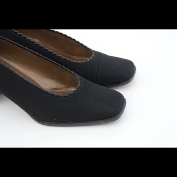 Stuart Weitzman low heels - Picture 3 of 8